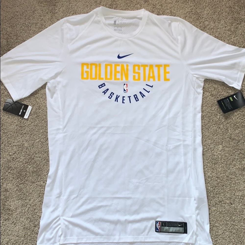 GoldenState Warriors warm up shirt.